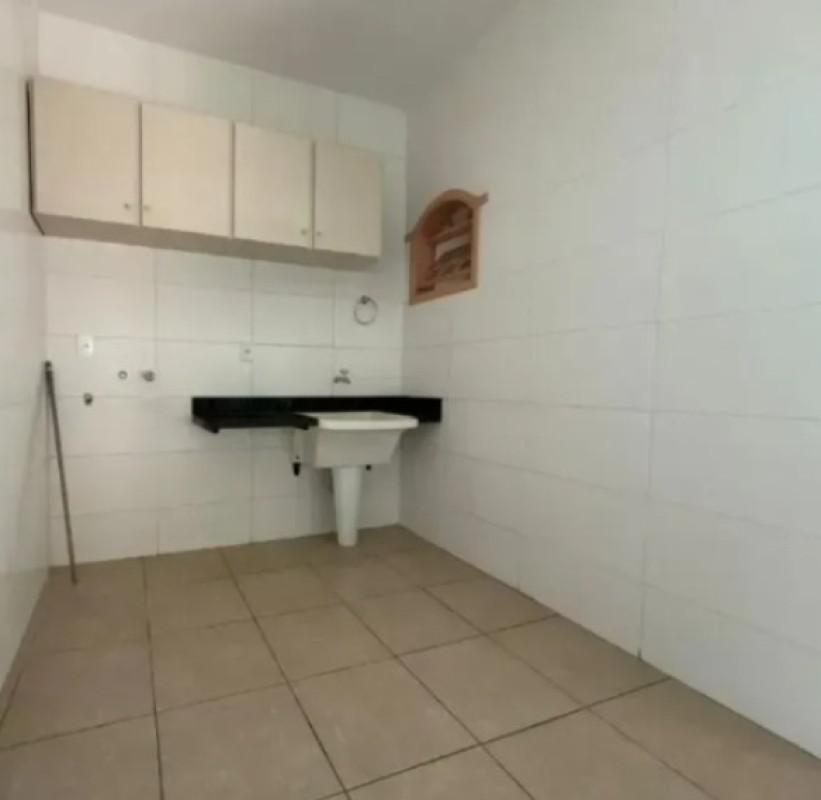 Casa Comercial, Castelo, 4 Quartos, 4 Vagas, 2 Suítes