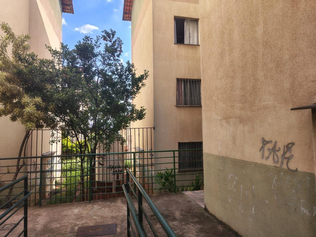 Apartamento, Santa Mônica, 2 Quartos, 1 Vaga