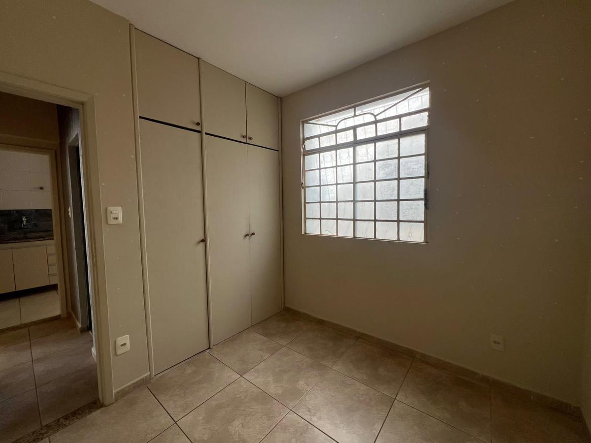 Apartamento, Sagrada Família, 2 Quartos, 1 Vaga