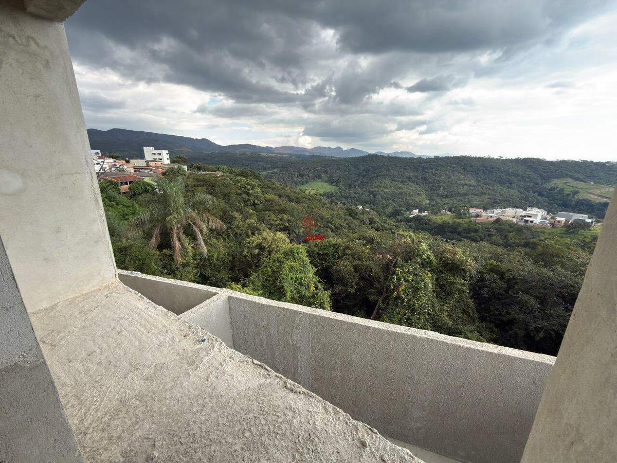 Casa, Novo Horizonte, 3 Quartos, 2 Vagas, 1 Suíte