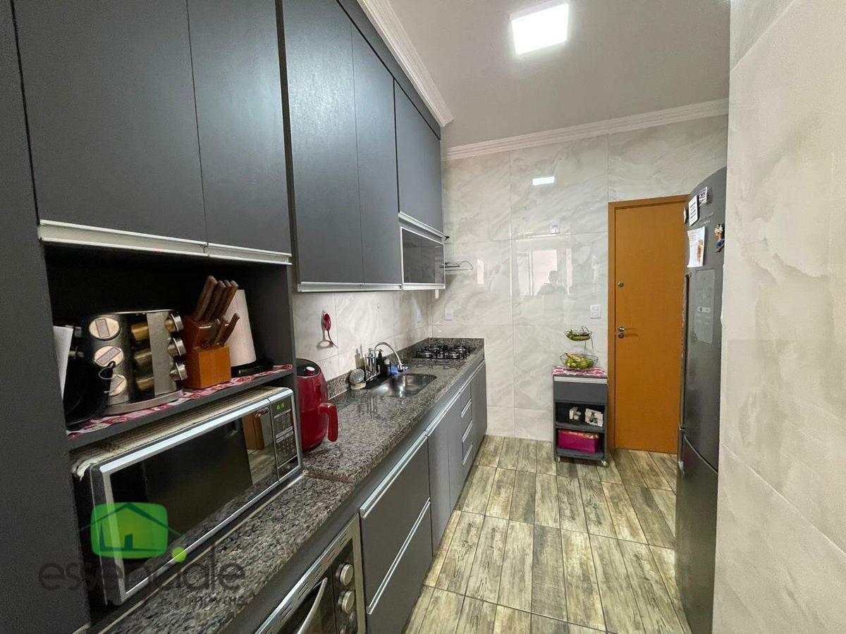 Apartamento, Europa, 3 Quartos, 2 Vagas, 1 Suíte