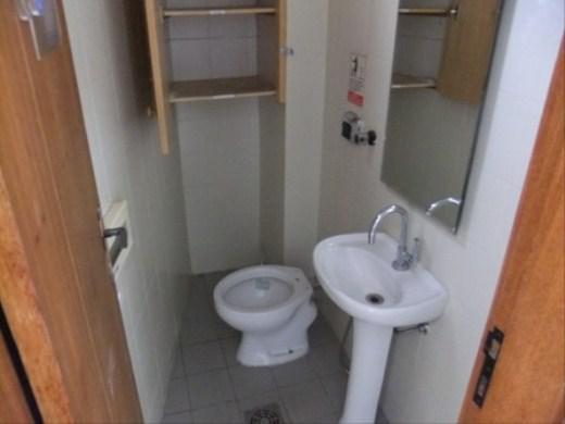 Sala, Lourdes, 1 Vaga