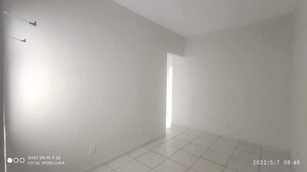 Apartamento, Santa Cruz, 2 Quartos, 0 Vaga