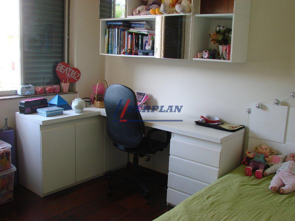 Apartamento, Carmo, 4 Quartos, 2 Vagas, 1 Suíte