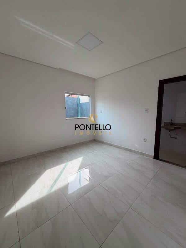 Casa, Dona Dora, 3 Quartos, 2 Vagas, 1 Suíte