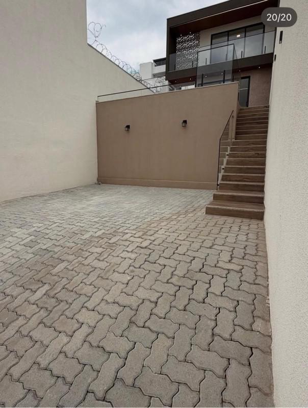 Casa, Masterville, 3 Quartos, 4 Vagas, 1 Suíte