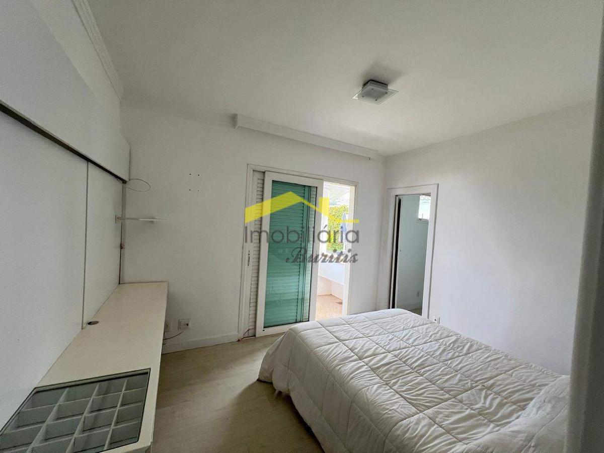 Casa, Estoril, 3 Quartos, 6 Vagas, 1 Suíte