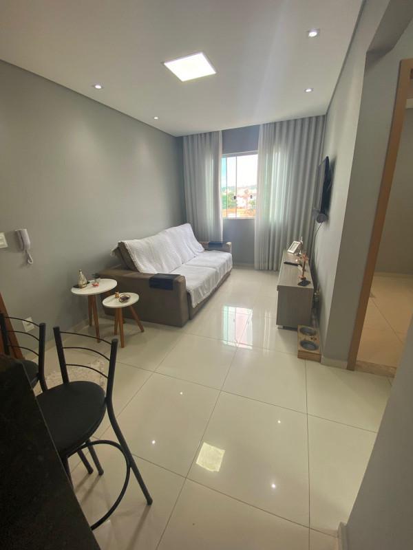 Apartamento, Cardoso (barreiro), 2 Quartos, 1 Vaga