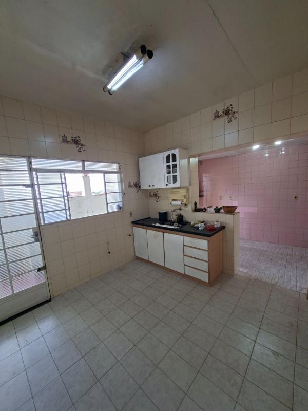 Casa, Santa Rosa, 5 Quartos, 3 Vagas, 1 Suíte