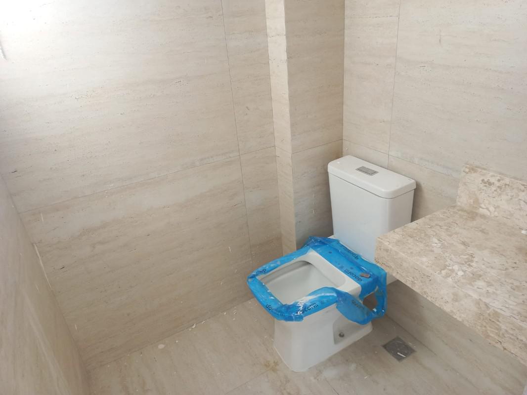 Casa, Planalto, 3 Quartos, 3 Vagas, 1 Suíte