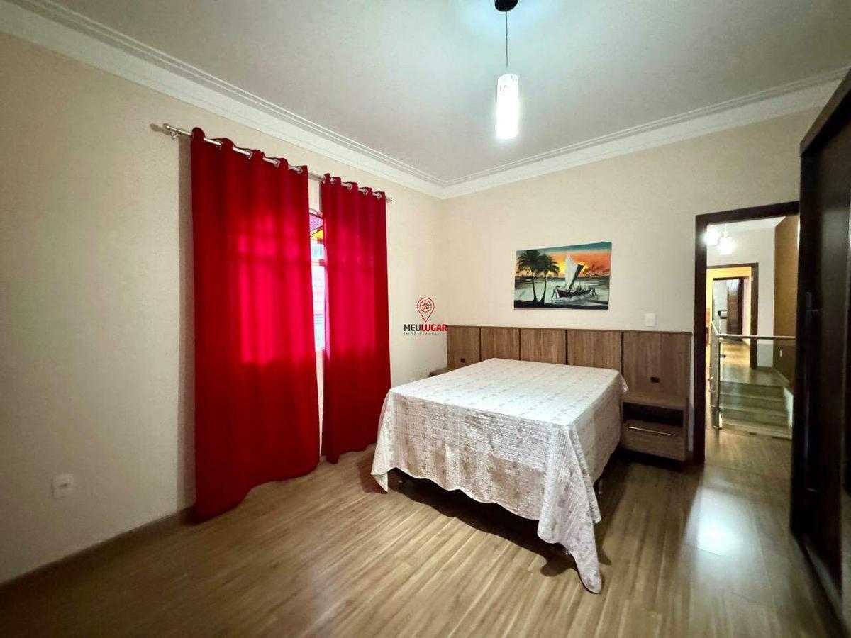 Casa, Independência, 3 Quartos, 3 Vagas, 1 Suíte