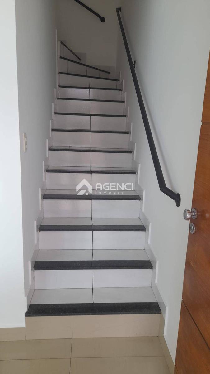 Casa, Paquetá, 2 Quartos, 0 Vaga, 2 Suítes