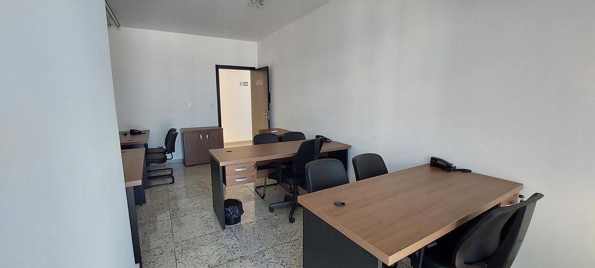 Sala, Luxemburgo, 0 Quarto, 0 Vaga