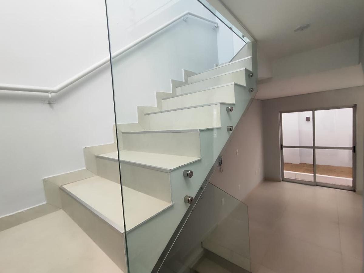 Casa, Concórdia, 2 Quartos, 1 Vaga, 1 Suíte