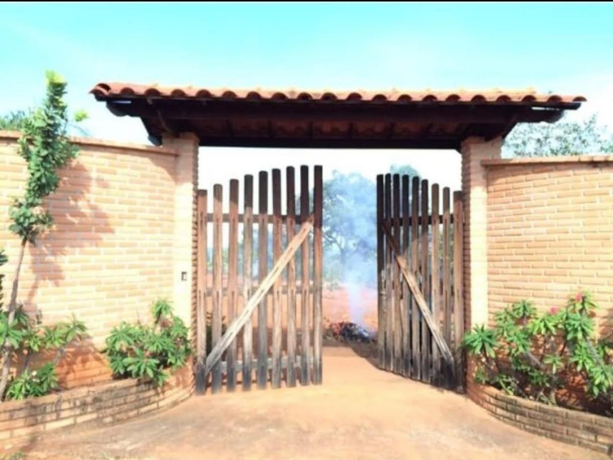 Lote, Canto da Siriema, 0 Quarto, 10 Vagas