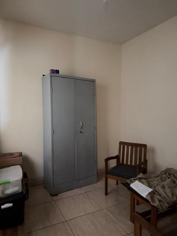 Casa, Nova Cachoeirinha, 3 Quartos, 0 Vaga, 1 Suíte