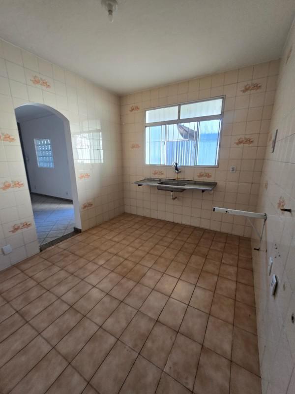 Casa, Parque Turistas, 3 Quartos, 1 Vaga, 1 Suíte