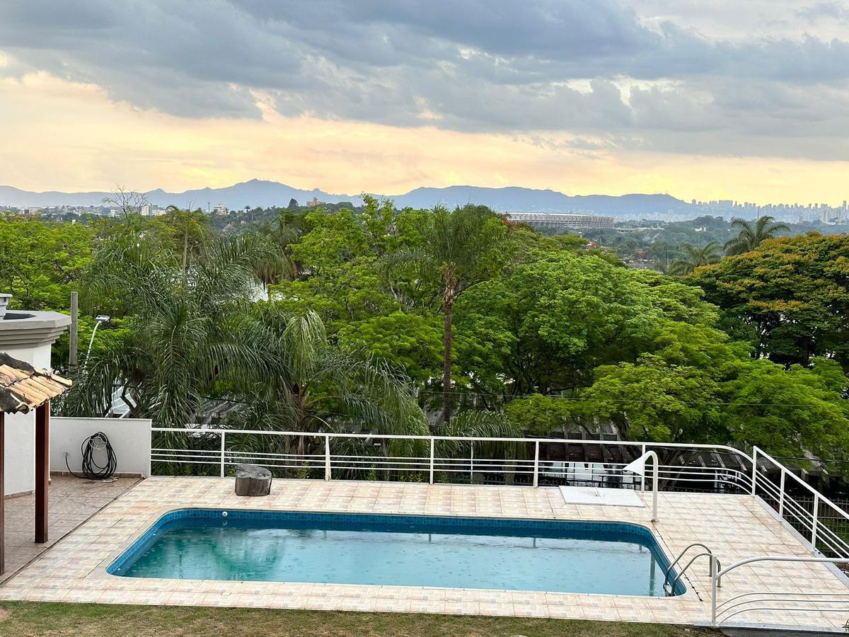 Casa, Jardim Atlântico, 4 Quartos, 10 Vagas, 2 Suítes