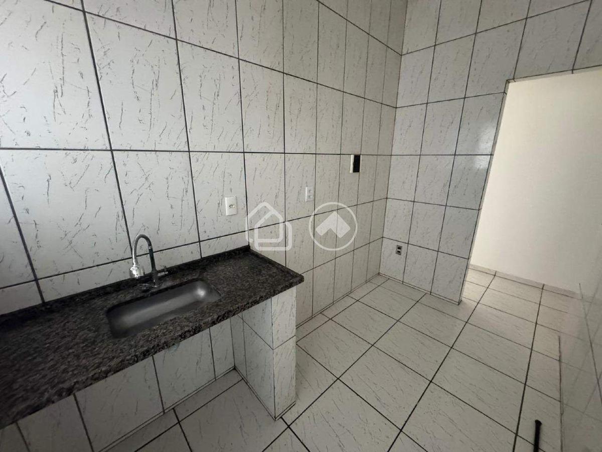 Casa, Palmeiras, 2 Quartos, 1 Vaga