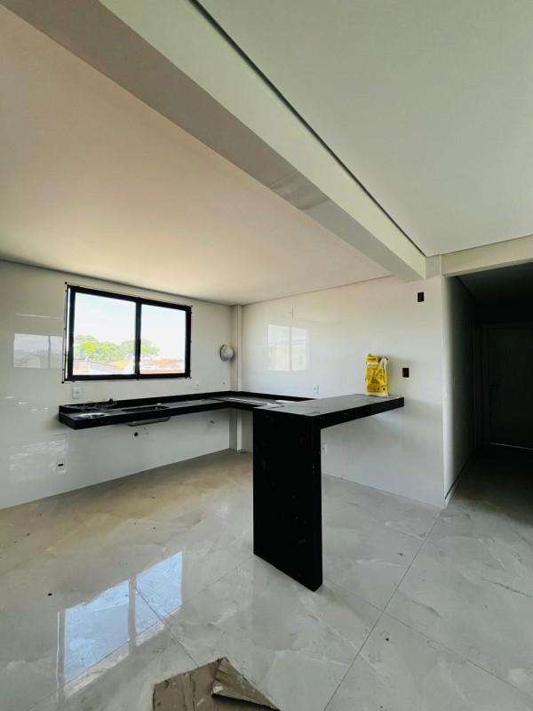 Cobertura, Santa Cruz Industrial, 4 Quartos, 2 Vagas, 1 Suíte