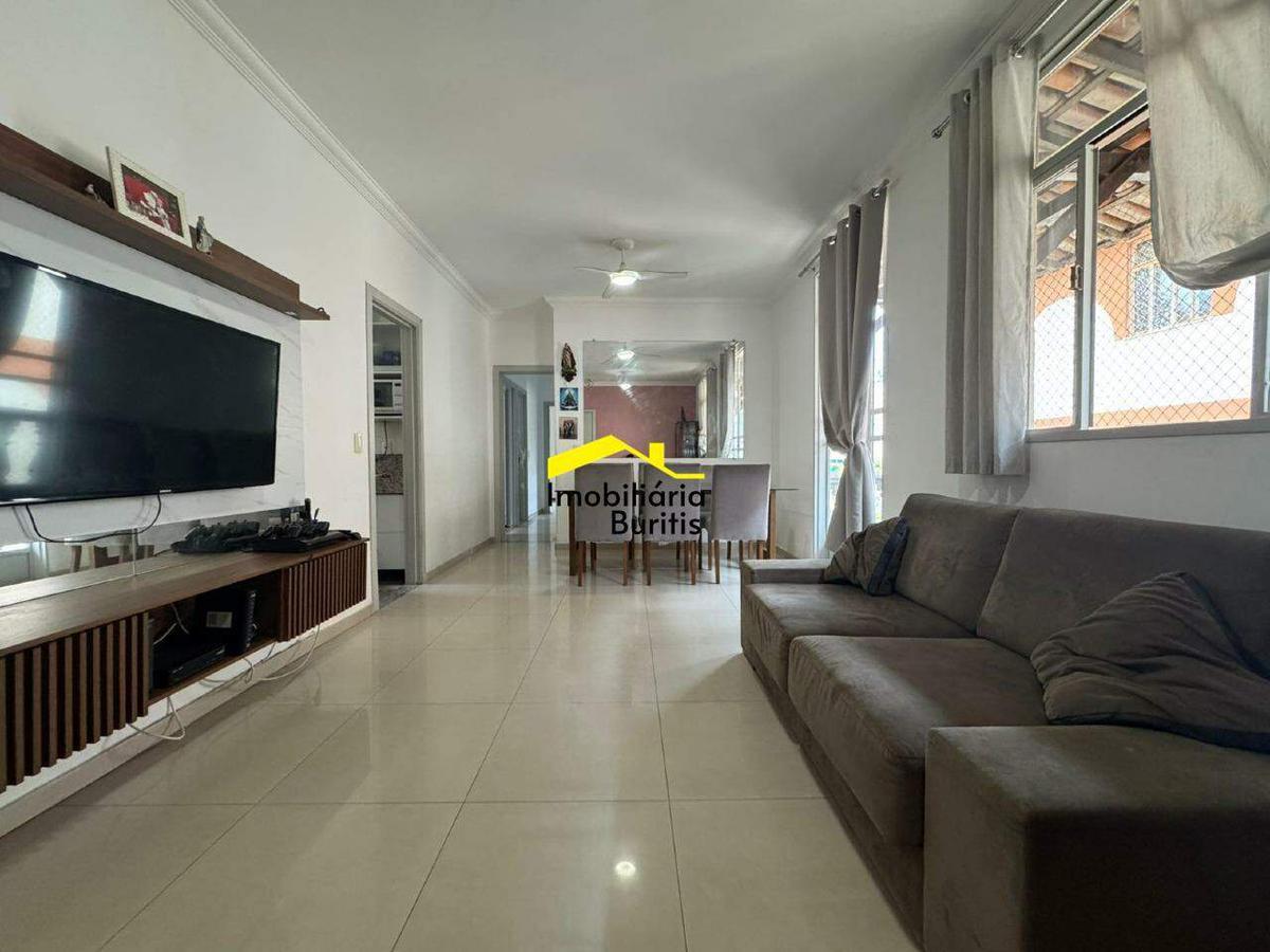 Apartamento, Estoril, 4 Quartos, 2 Vagas, 1 Suíte