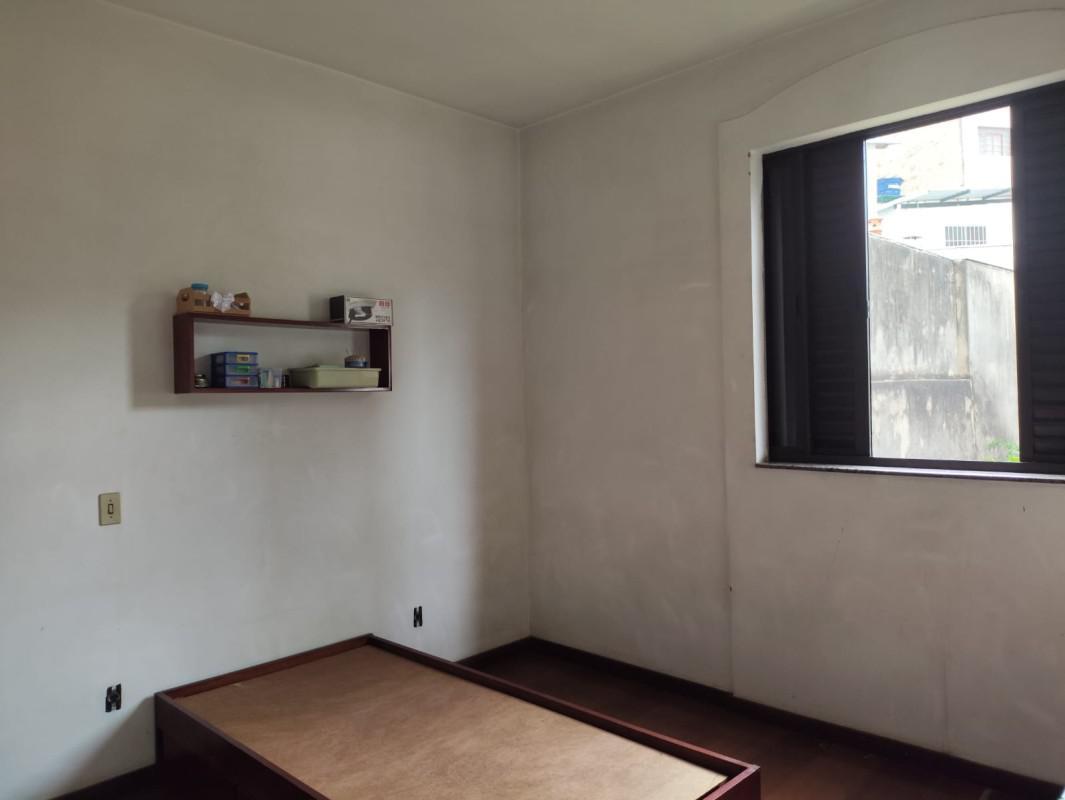 Casa, João Pinheiro, 6 Quartos, 2 Vagas, 2 Suítes