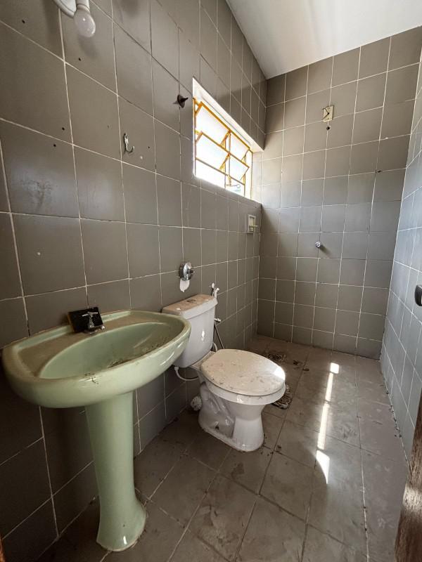 Galpão, Nova Floresta, 0 Quarto, 20 Vagas