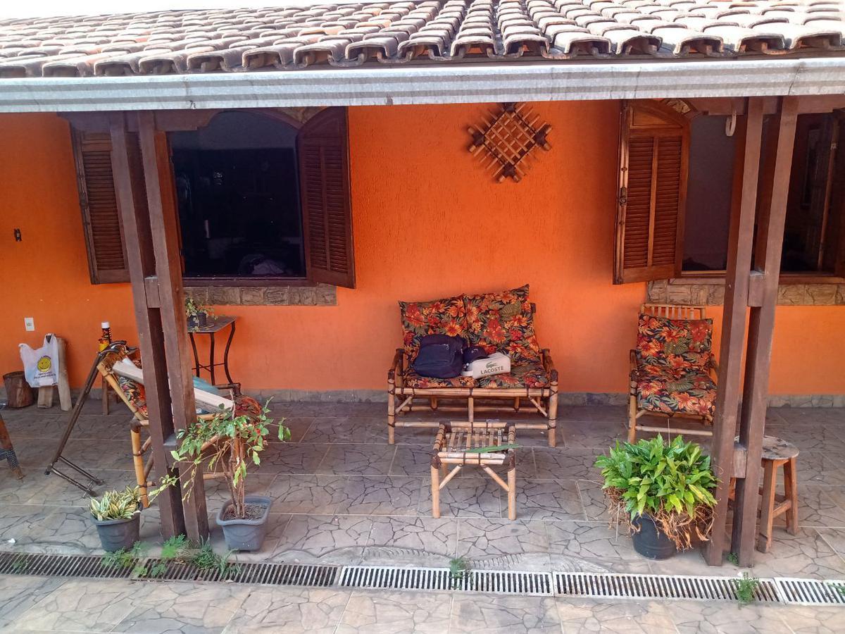 Casa, Funcionários, 3 Quartos, 2 Vagas, 1 Suíte