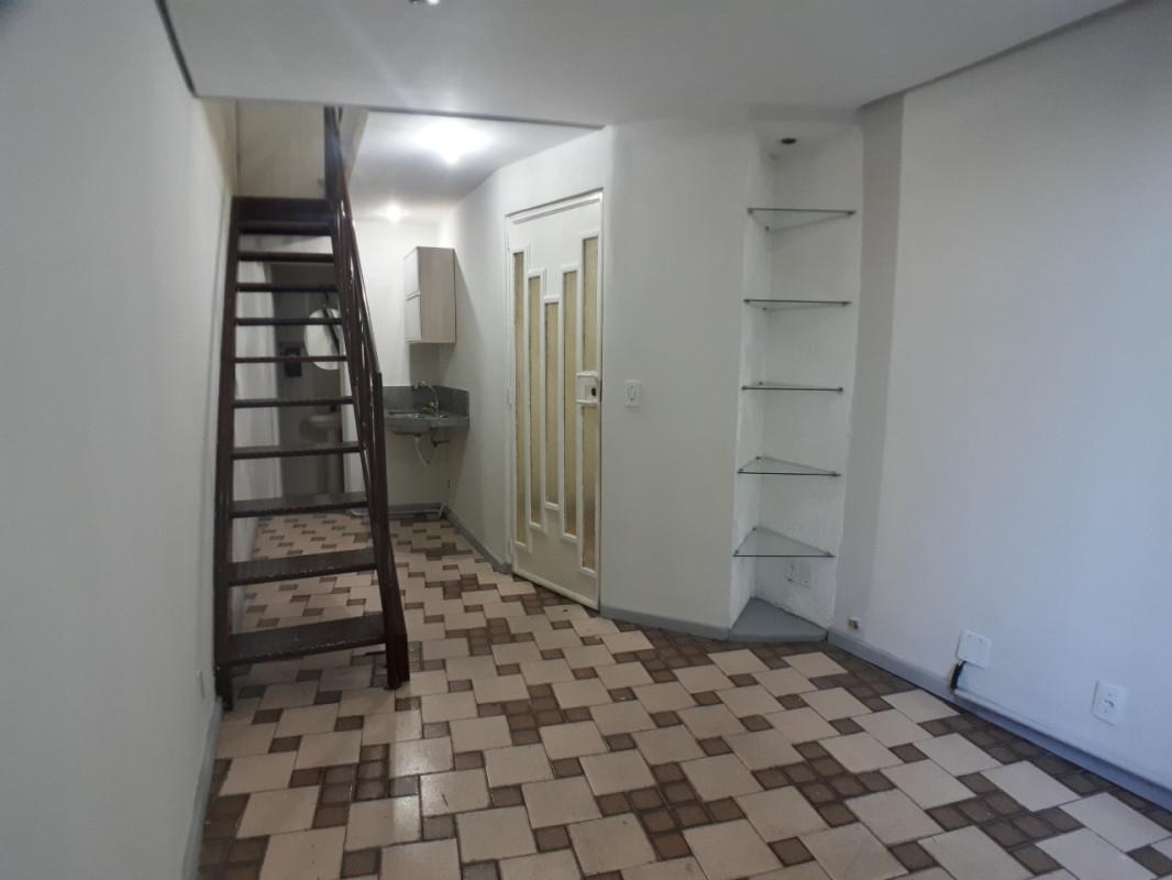 Sala, Cidade Nova, 0 Quarto, 0 Vaga