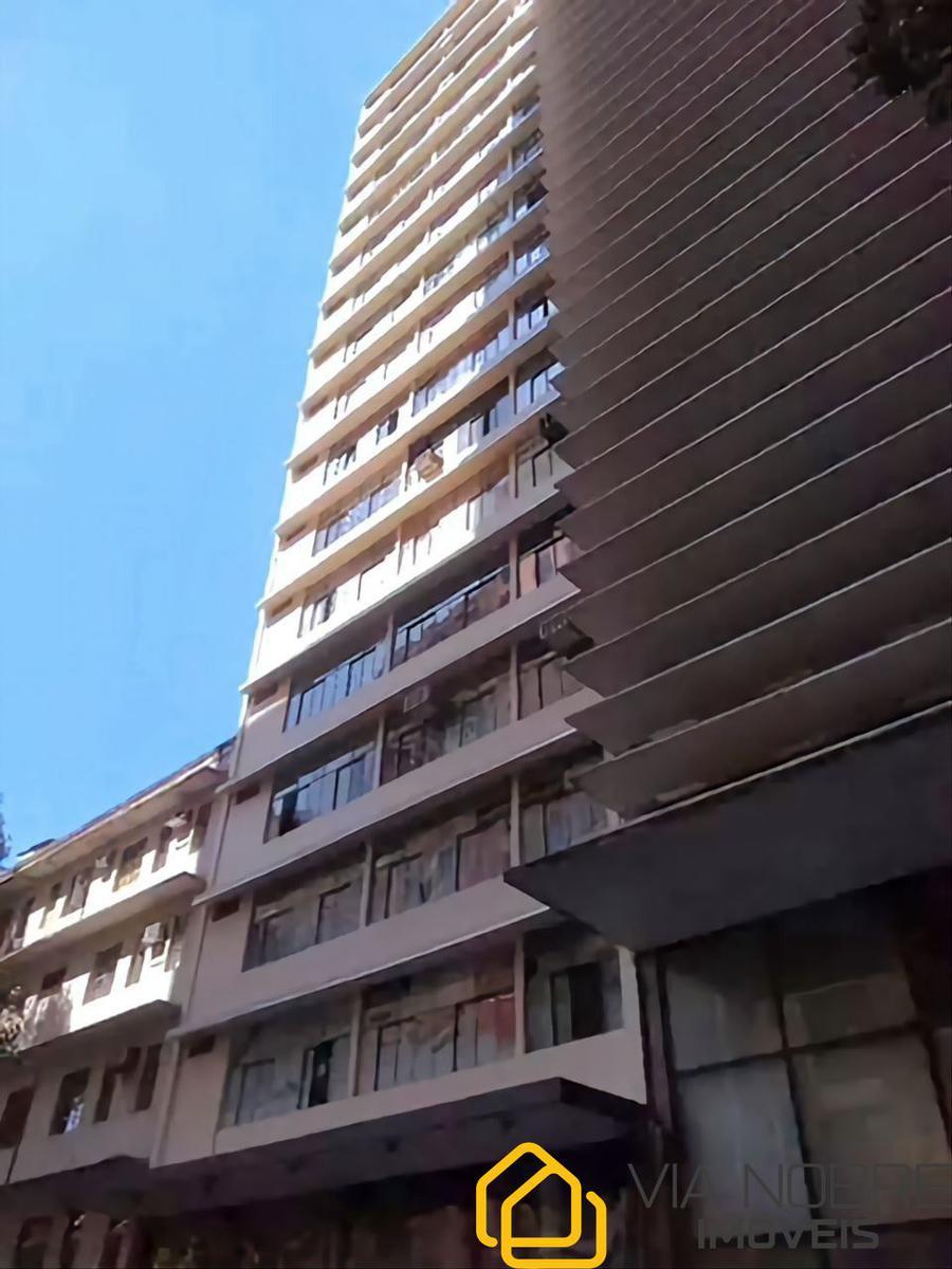 Sala, Centro