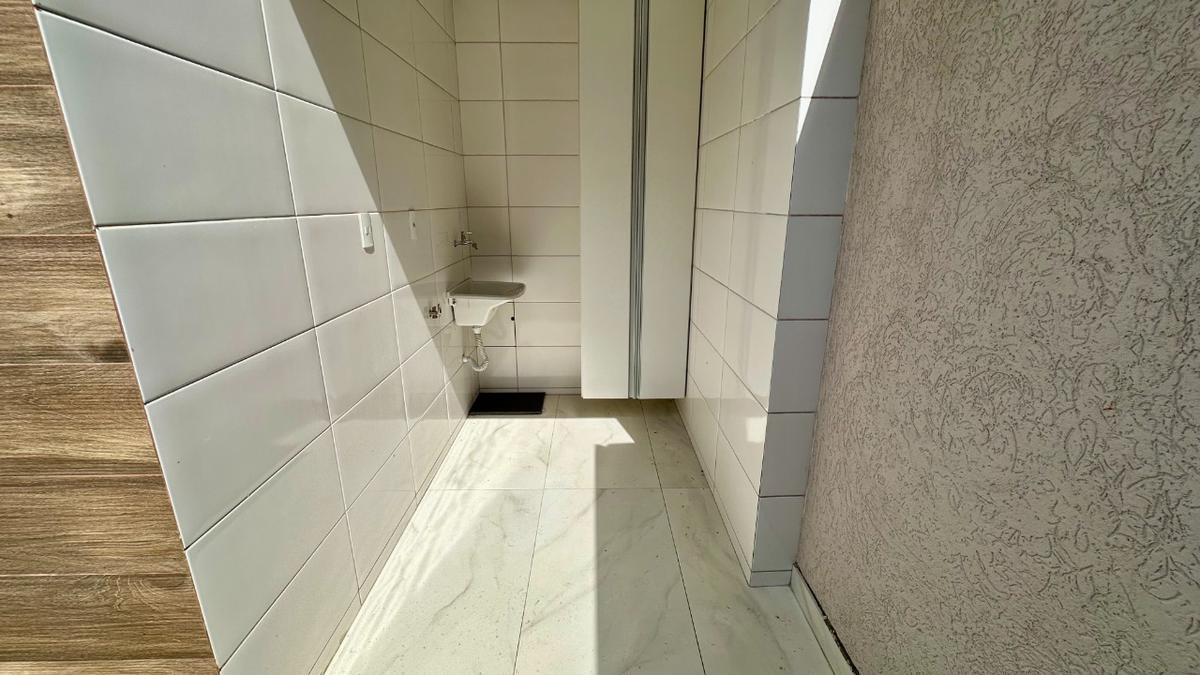 Casa, Itapoã, 3 Quartos, 4 Vagas, 1 Suíte