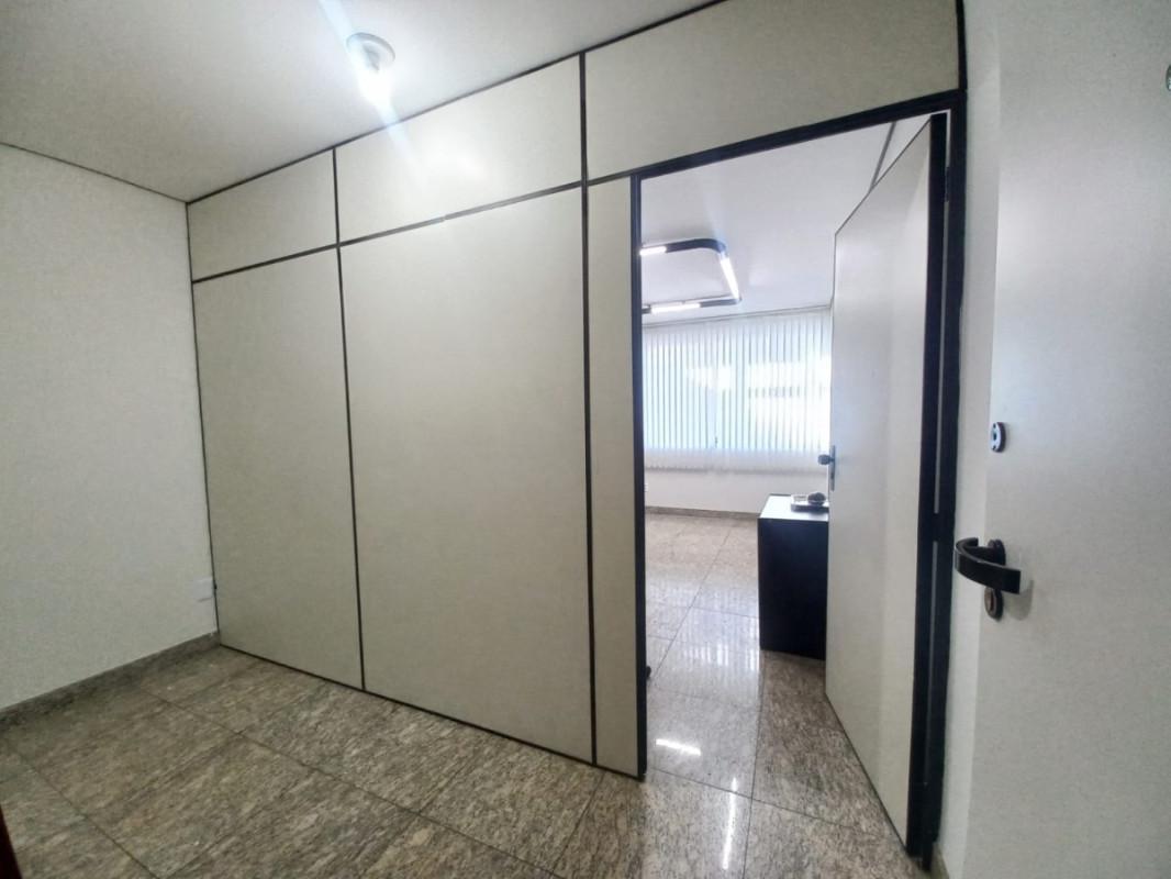 Sala, Lourdes, 0 Quarto, 1 Vaga
