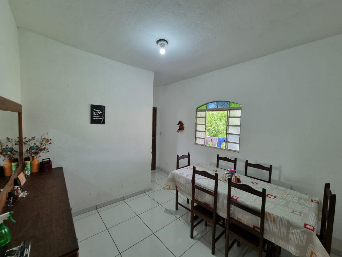 Casa, Sevilha (1 Seção), 2 Quartos, 2 Vagas