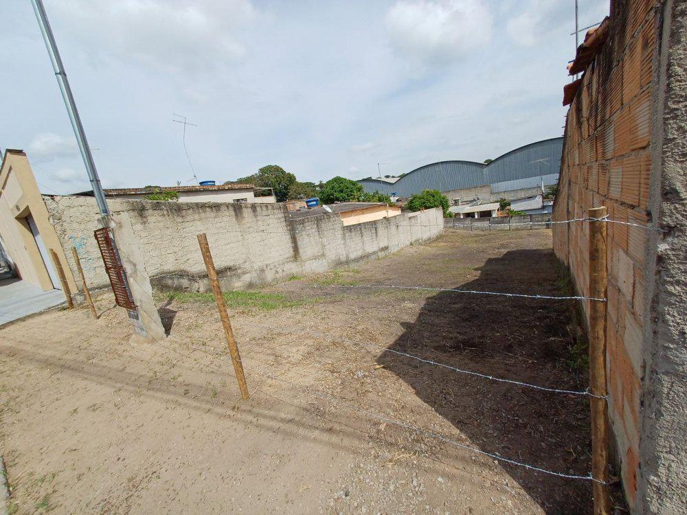 Lote, Dom Bosco, 0 Quarto, 0 Vaga