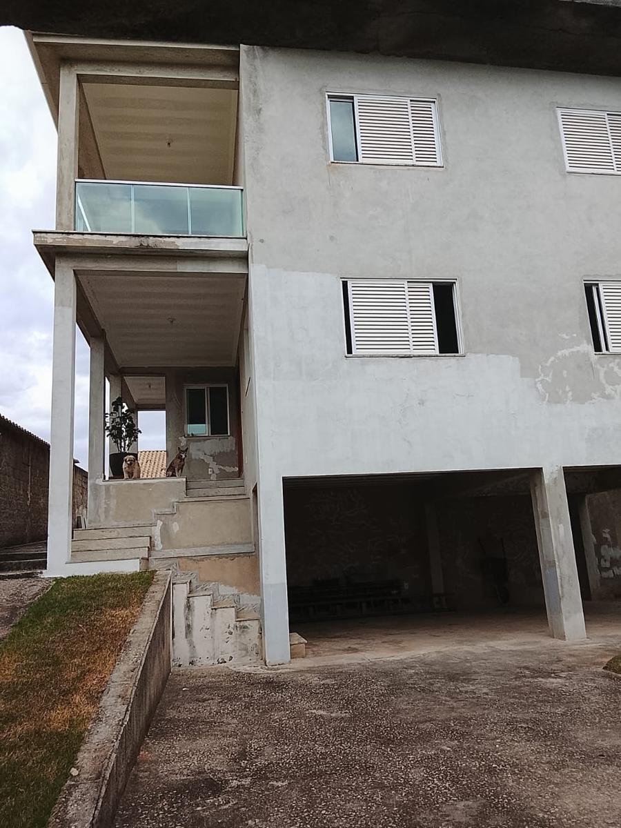 Casa, Trevo, 7 Quartos, 8 Vagas, 3 Suítes