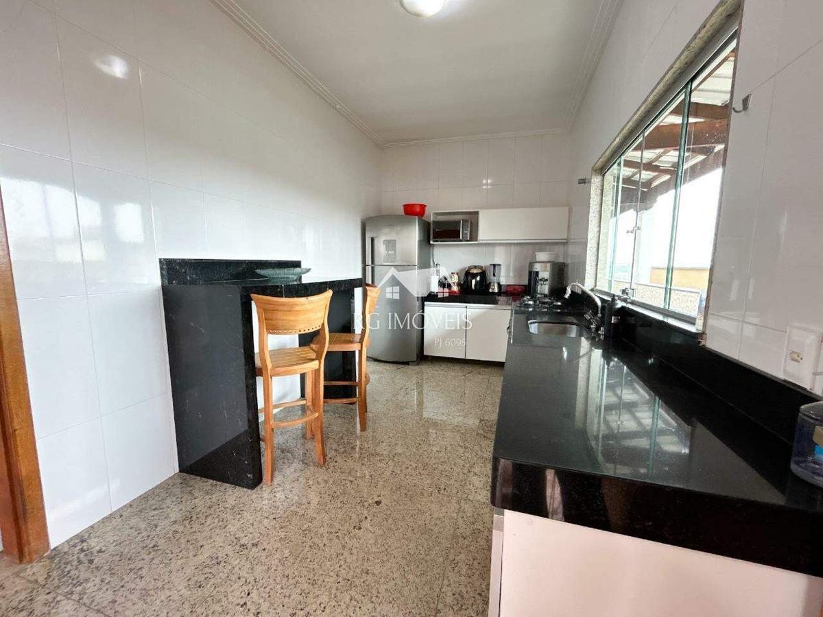 Casa, Diamante, 3 Quartos, 7 Vagas, 1 Suíte