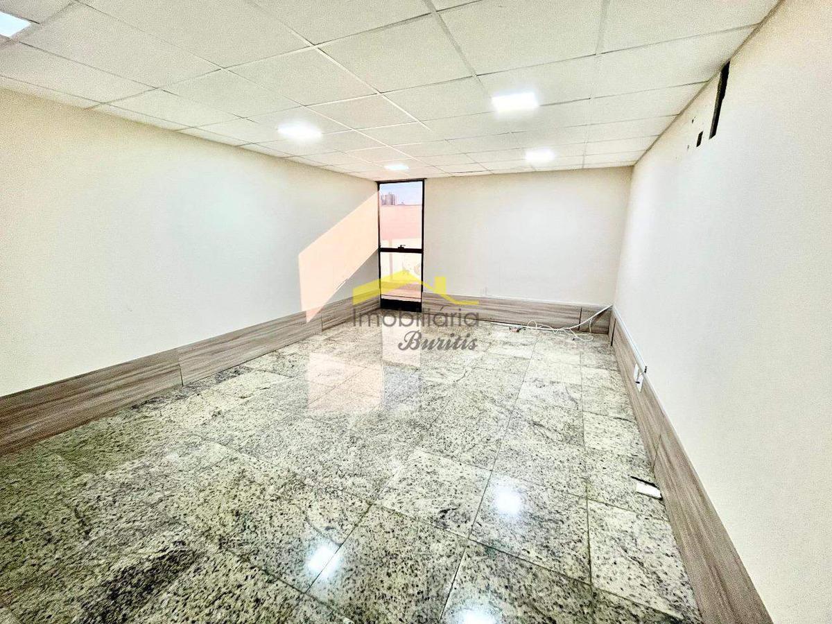 Sala, Estoril, 4 Vagas