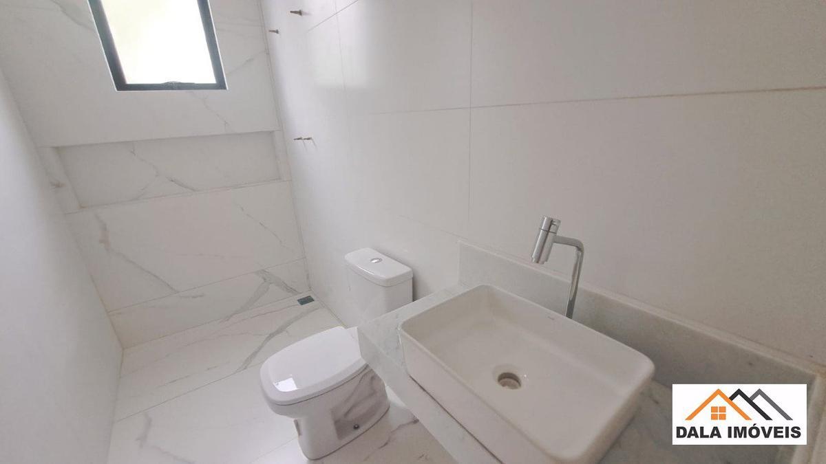 Casa, Planalto, 3 Quartos, 2 Vagas, 1 Suíte