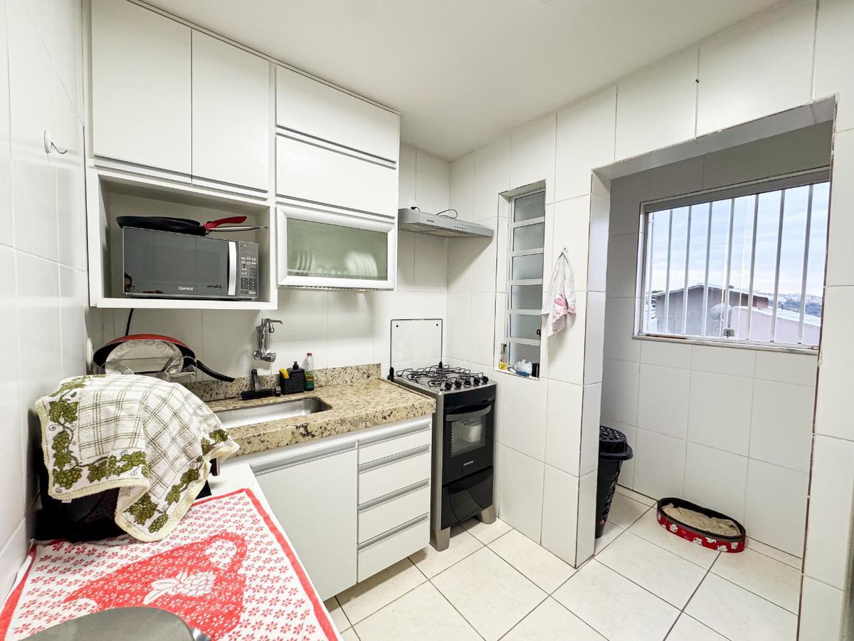 Apartamento, Parque Turistas, 2 Quartos, 1 Vaga