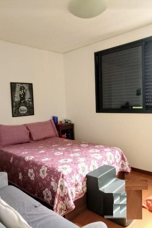 Cobertura, Funcionários, 4 Quartos, 5 Vagas, 2 Suítes