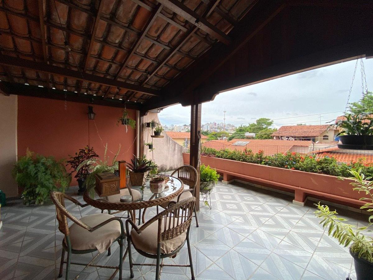 Casa, Alípio de Melo, 3 Quartos, 2 Vagas, 1 Suíte