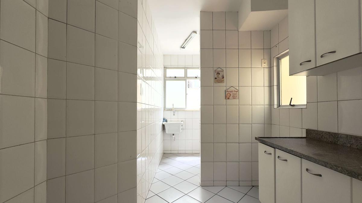 Cobertura, Estoril, 3 Quartos, 1 Vaga, 1 Suíte