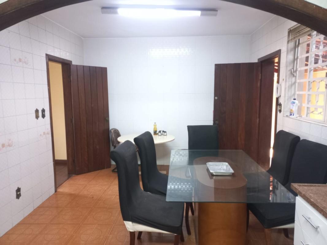 Casa, Itapoã, 4 Quartos, 5 Vagas, 1 Suíte