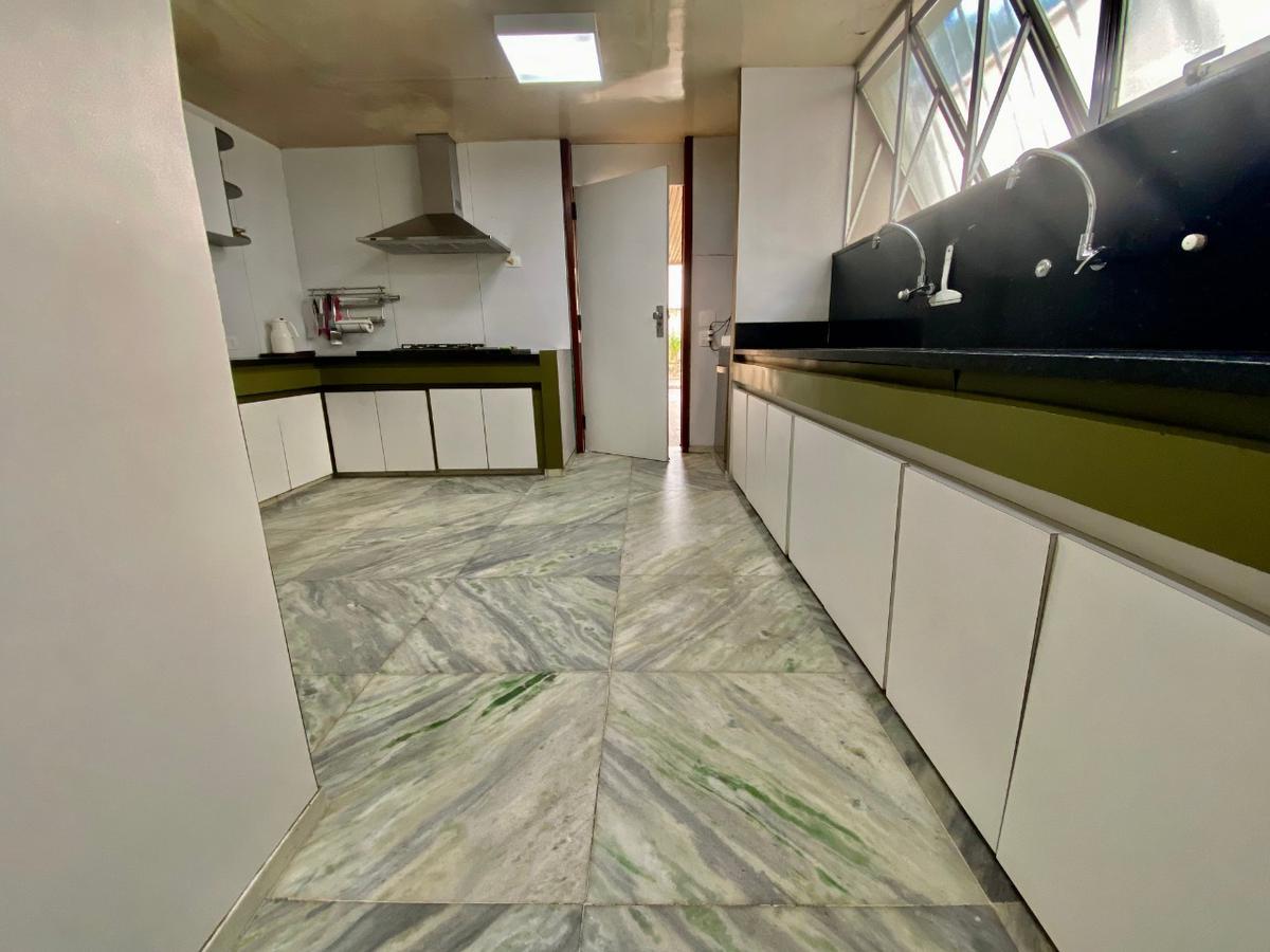 Casa, São Luiz (pampulha), 5 Quartos, 10 Vagas, 5 Suítes