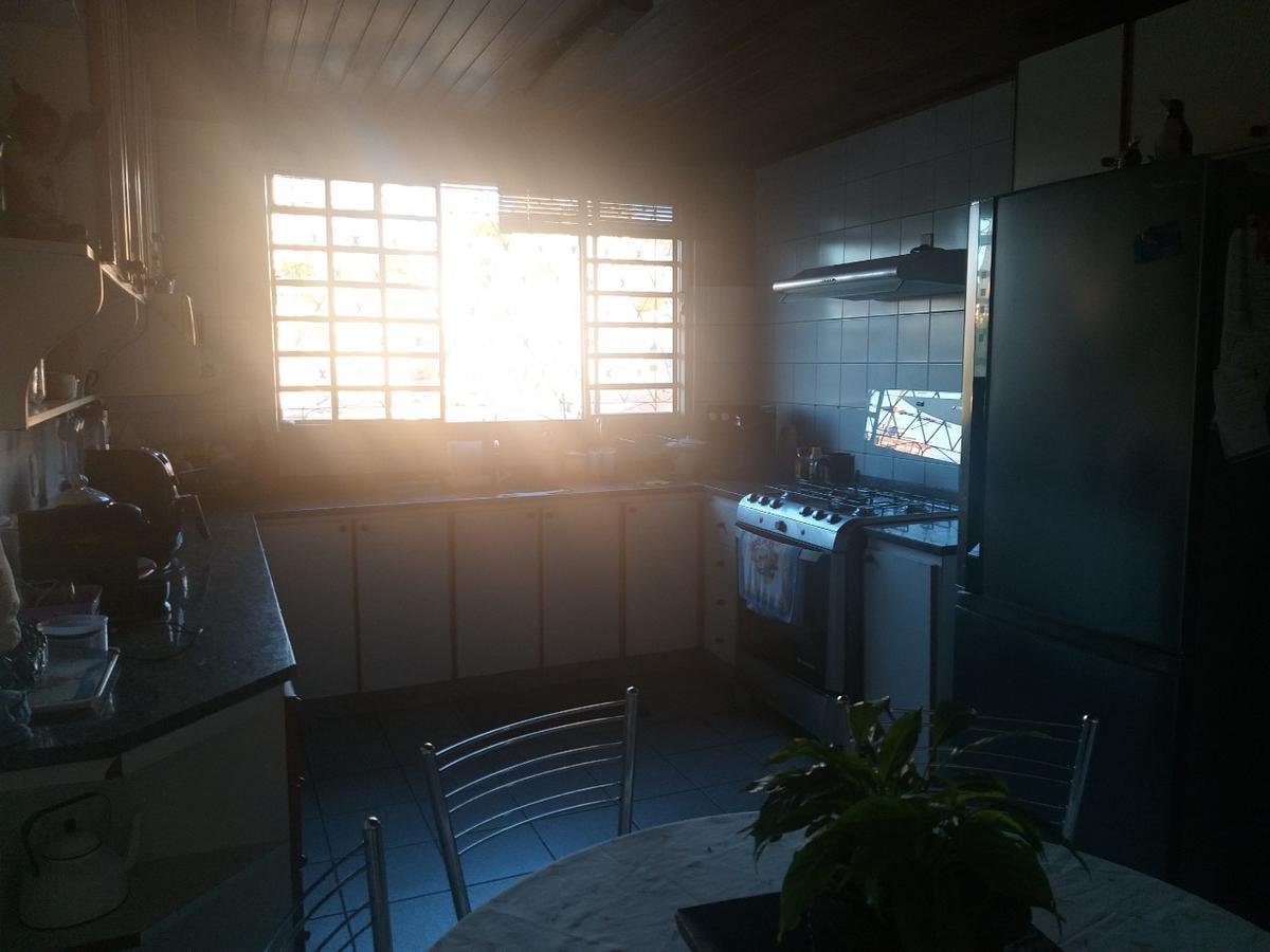 Casa, Nova Floresta, 6 Quartos, 3 Vagas, 2 Suítes