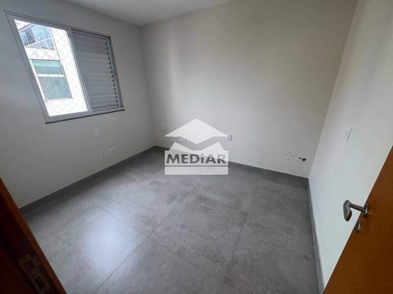 Apartamento, Fernão Dias, 4 Quartos, 2 Vagas, 2 Suítes