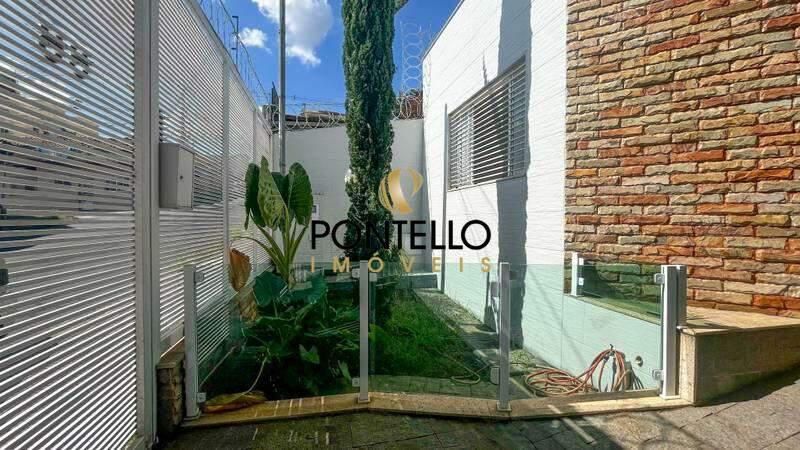 Casa, Sagrada Família, 4 Quartos, 3 Vagas, 1 Suíte