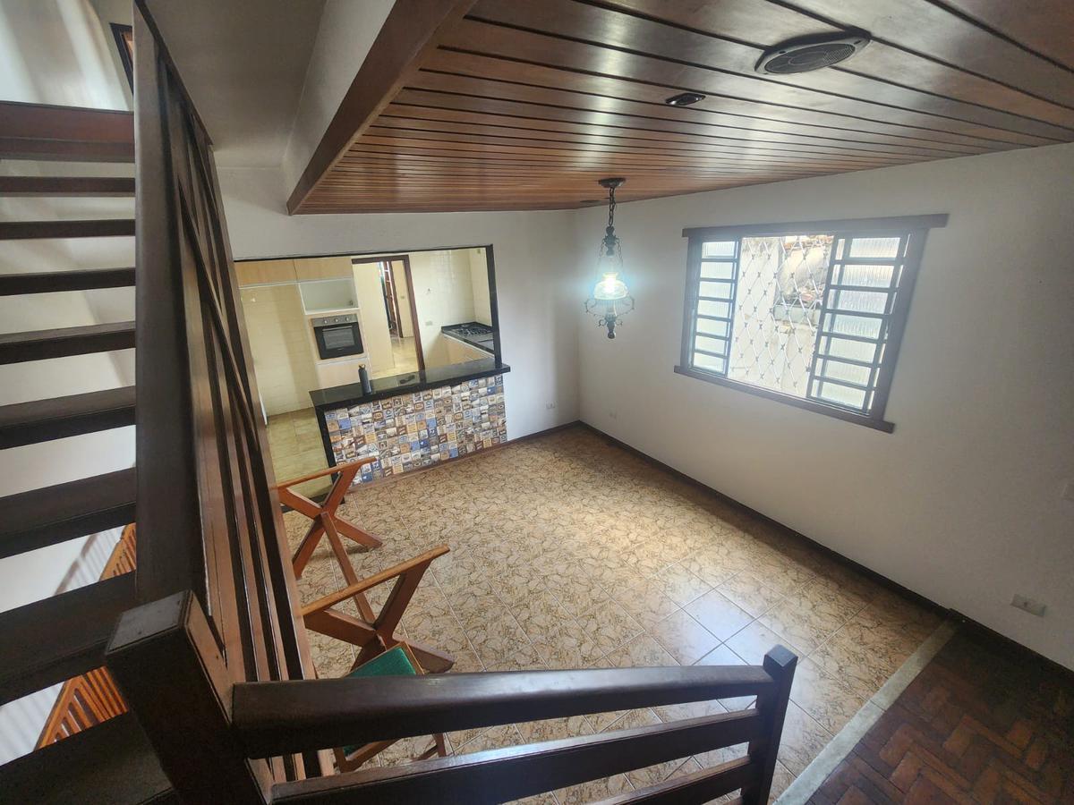 Casa, Coqueiros, 4 Quartos, 2 Vagas, 1 Suíte