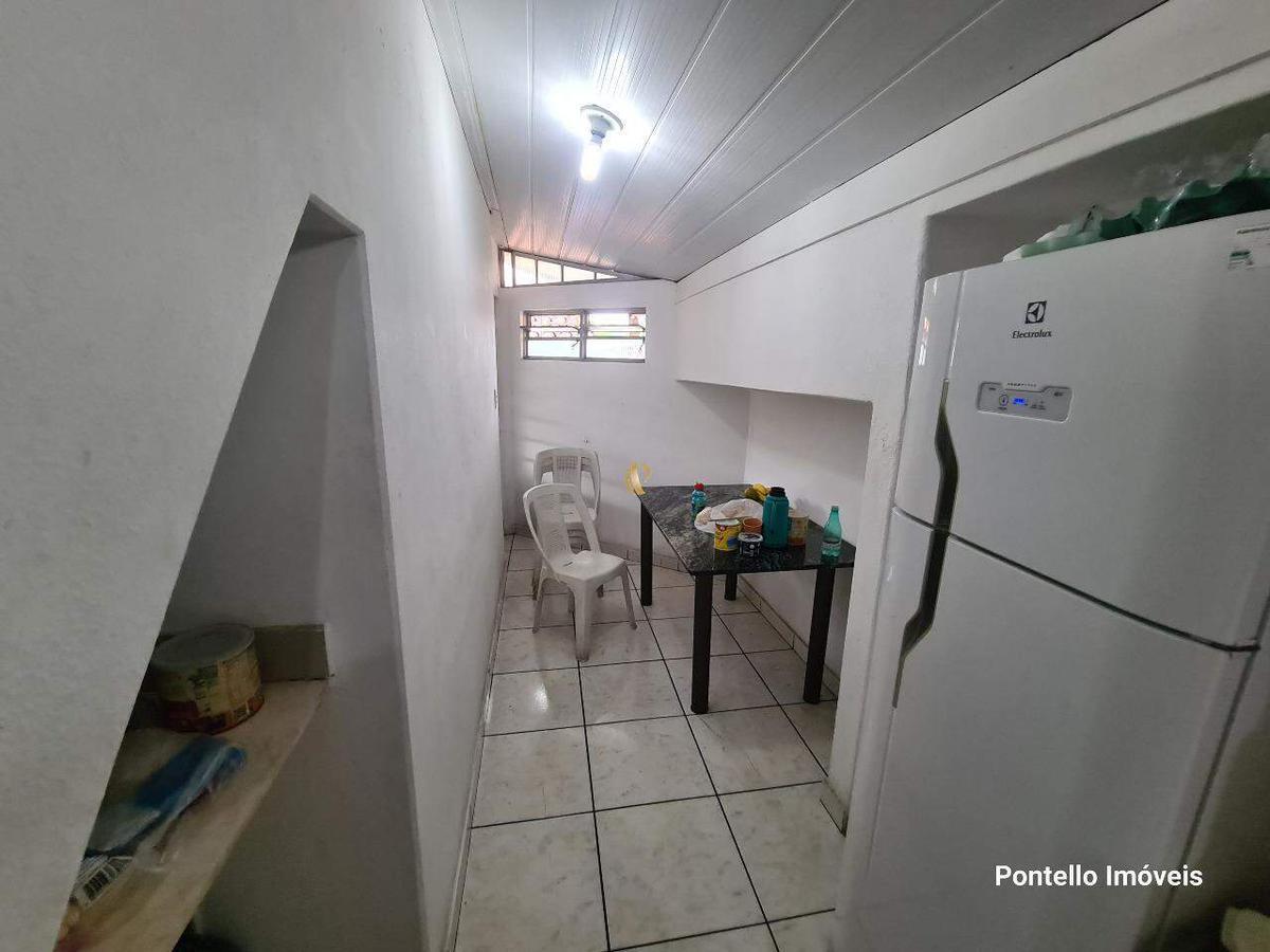 Prédio, Aparecida, 6 Quartos, 0 Vaga