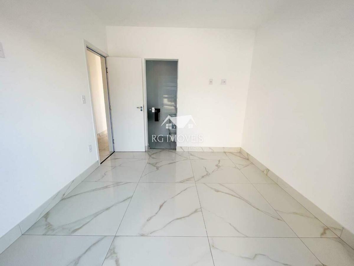 Apartamento, Barreiro, 3 Quartos, 2 Vagas, 1 Suíte
